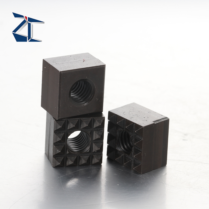 Grijperpad vierkant ZT20